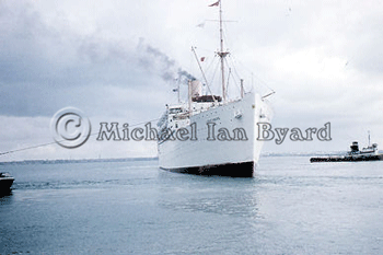 Strathmore under Tow at Melbourne
